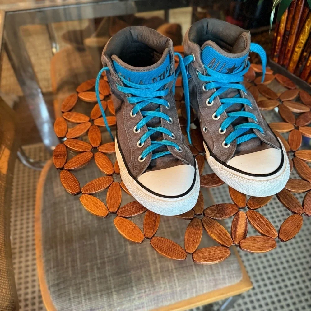 Converse All Star Chuck Taylor Canvas Low Top‎ Tongue Gray-Big Kid - Size 6